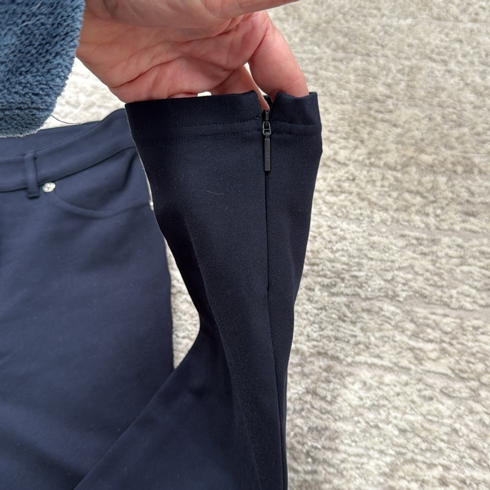 *LIKE NEW* Ted Baker Women's Navy Blue Stretch Ankle Pants w/ Chrome Accents - 1 - Picture 5 of 11